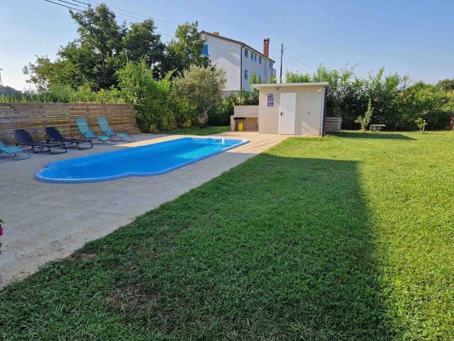 Villa Makale Umag Exterior foto
