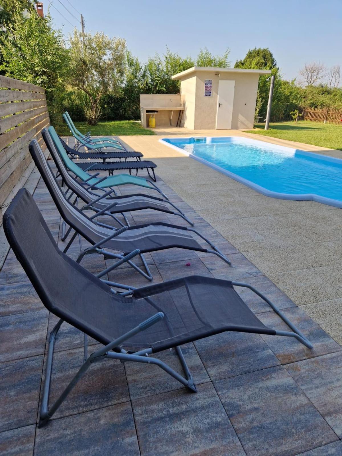 Villa Makale Umag Exterior foto